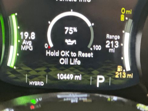 Used 2025 Jeep Wrangler Sahara w/ Safety Group image 26