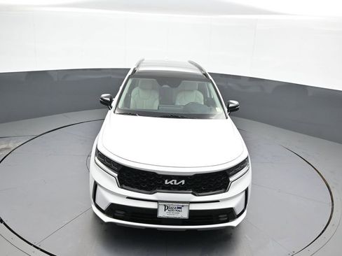 Certified 2023 Kia Sorento SX image 37