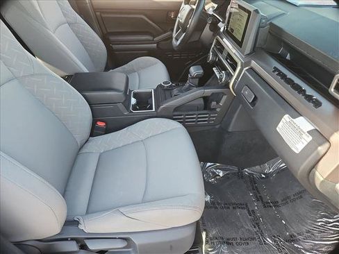 Certified 2026 Toyota Tacoma SR5 AWD/4WD image 26