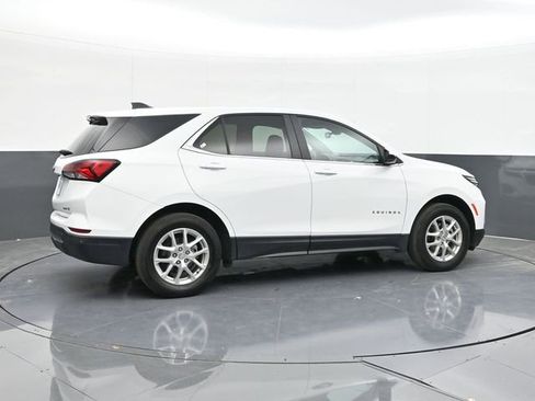 Used 2024 Chevrolet Equinox LT image 15