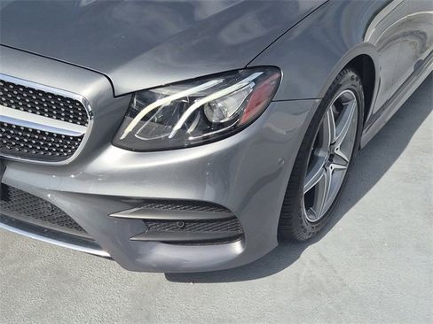 Used 2018 Mercedes-Benz E 400 4MATIC Coupe w/ Premium 1 Package image 10
