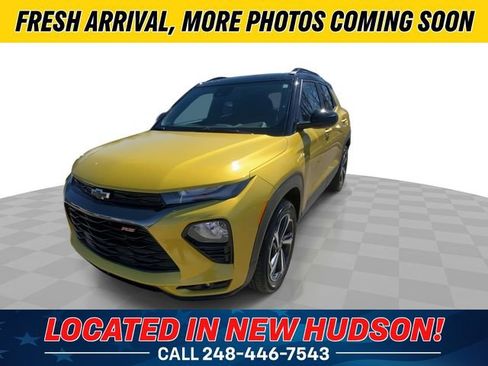 Used 2023 Chevrolet TrailBlazer RS w/ Sun and Liftgate Package image 6