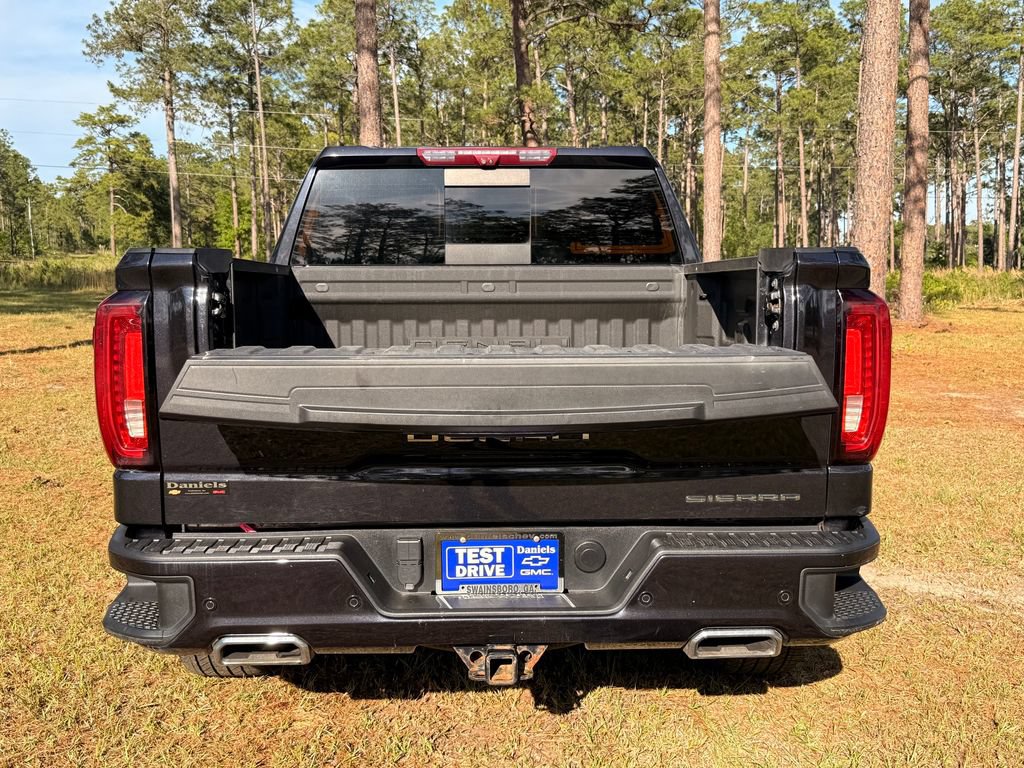 Used 2022 GMC Sierra 1500 Denali w/ Denali Reserve Package AWD/4WD image 5