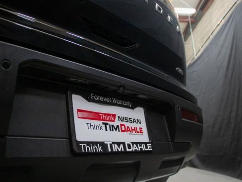 Used 2023 Nissan Pathfinder S w/ Cargo Package image 13