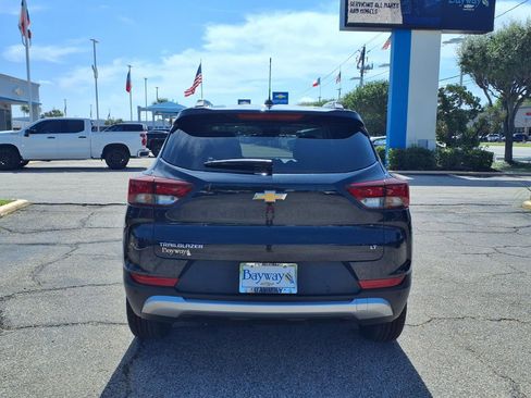 Used 2024 Chevrolet TrailBlazer LT w/ Driver Confidence Package FWD image 22