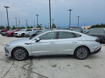 New 2025 Hyundai Sonata Limited