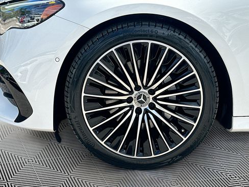 Used 2024 Mercedes-Benz E 350 4MATIC Sedan image 39