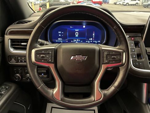 Used 2023 Chevrolet Tahoe Z71 w/ Z71 Off-Road Package AWD/4WD image 11