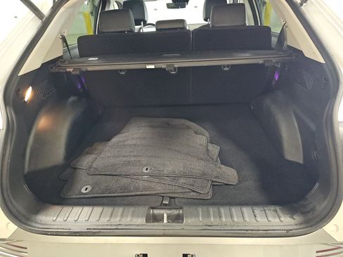 Used 2024 Hyundai Ioniq 5 Limited image 15