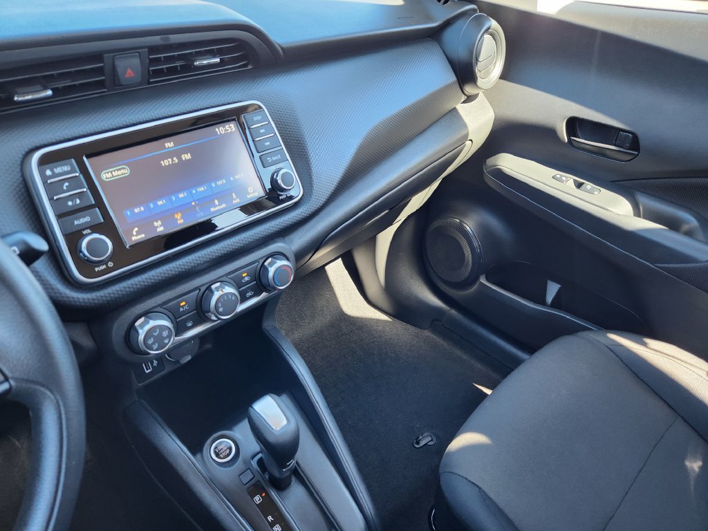 Certified 2025 Nissan Kicks Play S FWD image 16