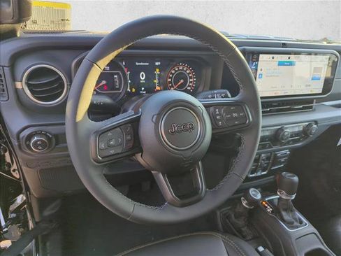 New 2026 Jeep Gladiator Sport AWD/4WD image 16