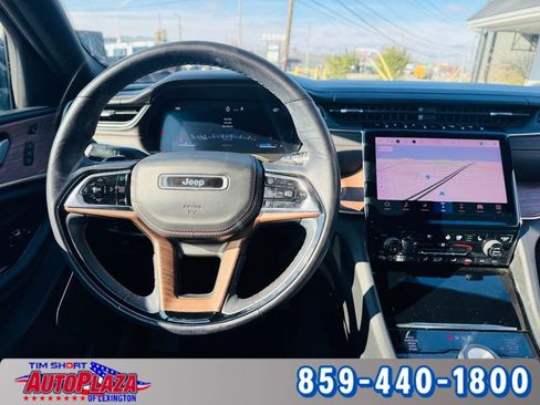 Used 2022 Jeep Grand Cherokee L Summit w/ Advanced Protech Group IV image 40