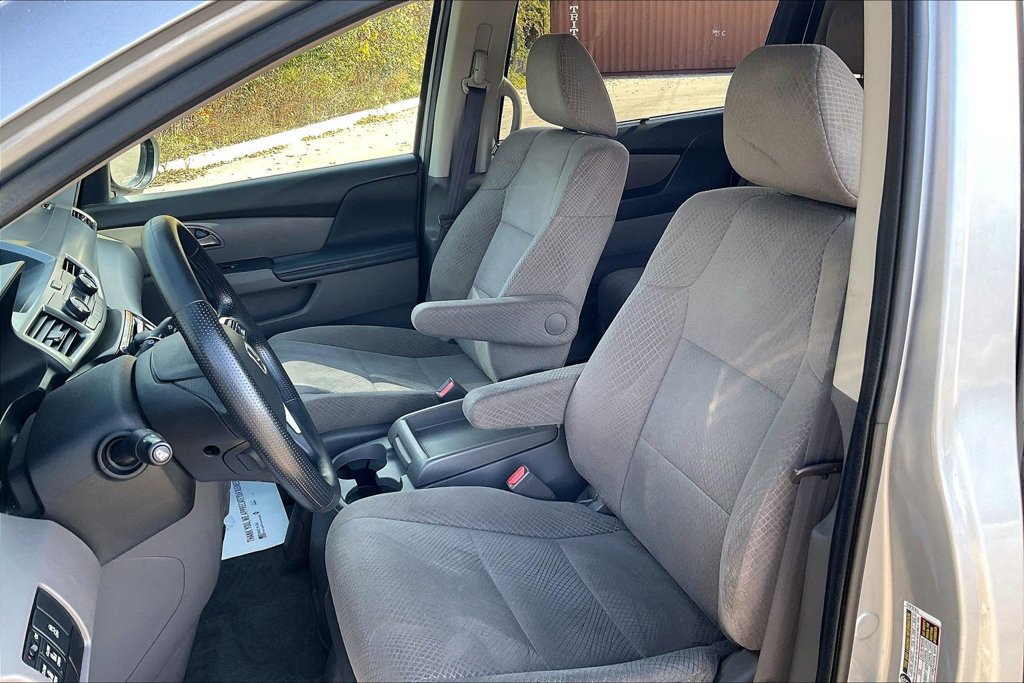 Used 2016 Honda Odyssey EX image 25