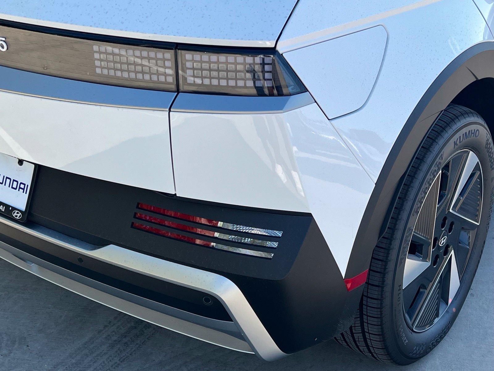 New 2027 Hyundai Ioniq 5 SE RWD image 13
