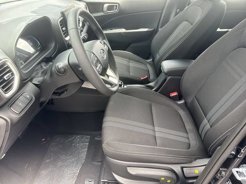 New 2026 Hyundai Venue SEL FWD image 9