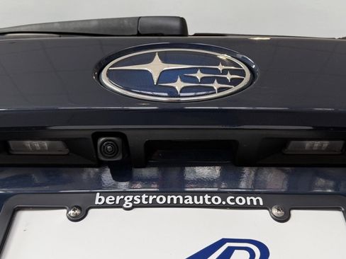 Used 2023 Subaru Outback Limited AWD/4WD image 12