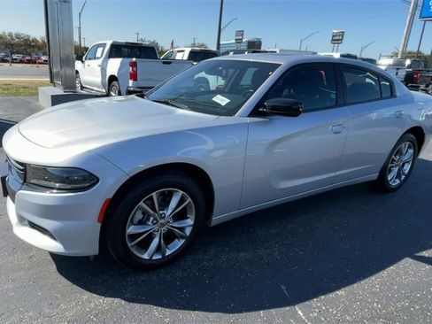 Used 2023 Dodge Charger SXT image 6