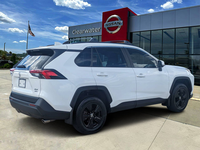 Used 2023 Toyota RAV4 XLE w/ Convenience Package AWD/4WD image 4