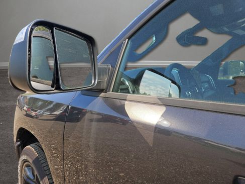 New 2024 RAM 1500 Big Horn image 42