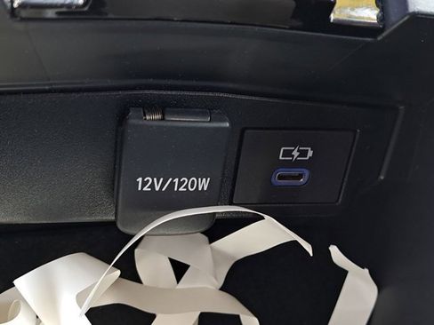 Used 2022 Toyota Corolla LE image 27