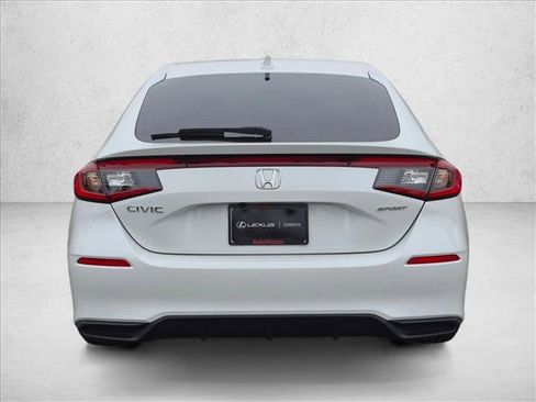 Used 2025 Honda Civic Sport image 6