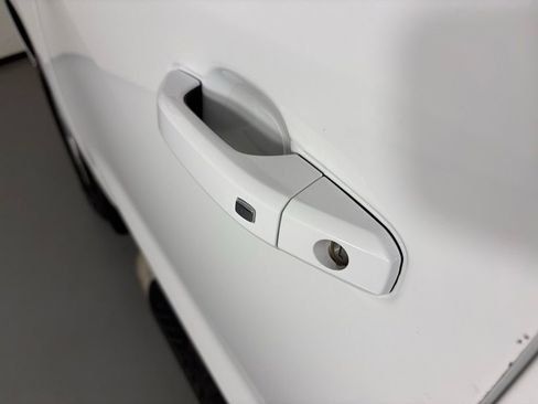 Used 2024 Chevrolet Silverado 1500 LT image 13