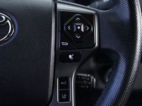 Used 2021 Toyota Tacoma TRD Sport image 23