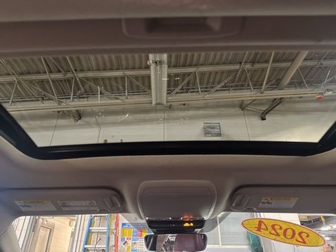 Used 2024 MAZDA CX-30 AWD 2.5 S w/ Preferred Package image 23