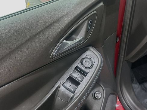 Used 2025 Buick Encore GX Sport Touring w/ Comfort Package FWD image 17