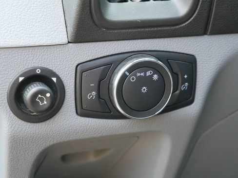 Certified 2018 Ford Transit 350 XLT RWD image 15
