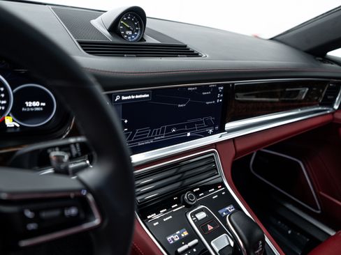 Certified 2022 Porsche Panamera 4 image 15