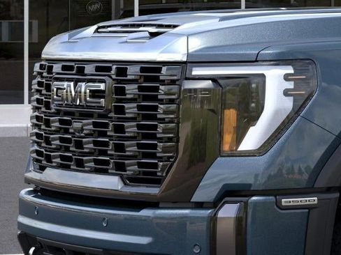 New 2026 GMC Sierra 3500 Denali Ultimate image 13