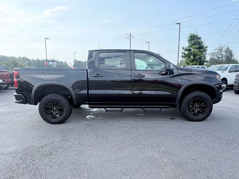 Used 2024 Chevrolet Silverado 1500 ZR2 AWD/4WD image 4