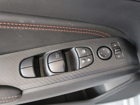 Used 2020 Nissan Altima 2.5 SR FWD image 17