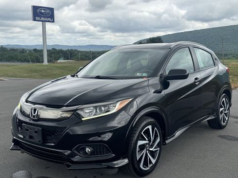 Used 2019 Honda HR-V Sport image 5