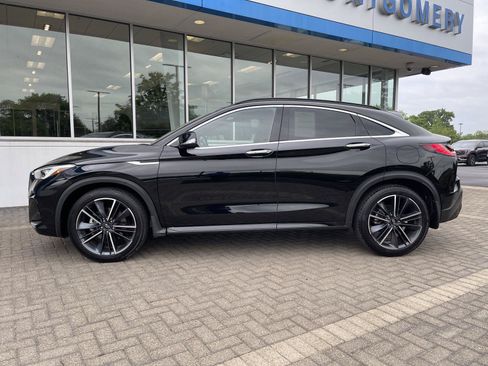 Used 2025 INFINITI QX55 Essential AWD/4WD image 2