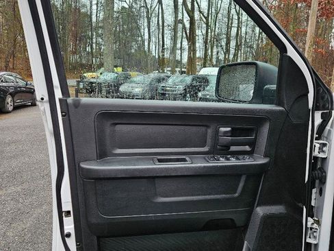 Used 2019 RAM 1500 Tradesman w/ Tradesman SXT Package image 16