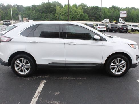 Used 2016 Ford Edge SEL w/ Equipment Group 201A FWD image 5