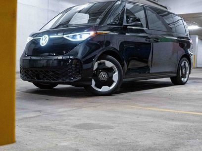 New 2025 Volkswagen ID. Buzz Pro S