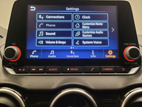 Used 2024 Nissan Sentra SV FWD image 25