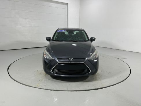 Used 2018 Toyota Yaris iA image 17