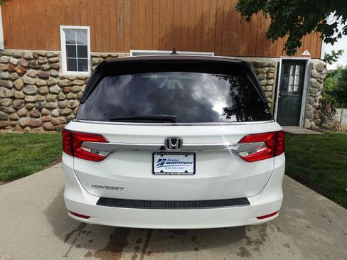 Used 2019 Honda Odyssey EX-L image 6