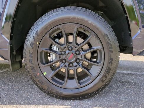 New 2026 Toyota Tundra Limited AWD/4WD image 11