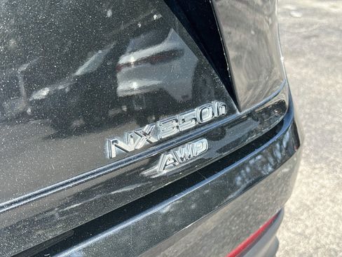 Used 2023 Lexus NX 350h AWD image 11