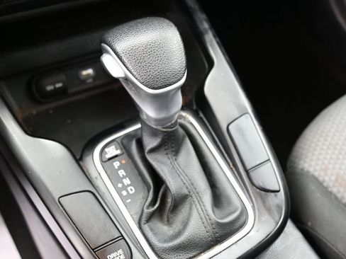 Used 2023 Kia Soul LX w/ Option Group 015 FWD image 25
