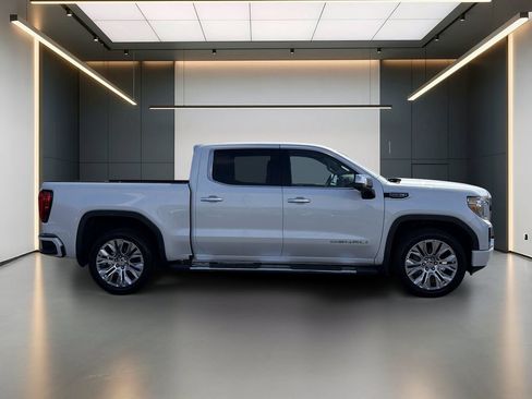 Used 2020 GMC Sierra 1500 Denali w/ Denali Premium Package AWD/4WD image 7