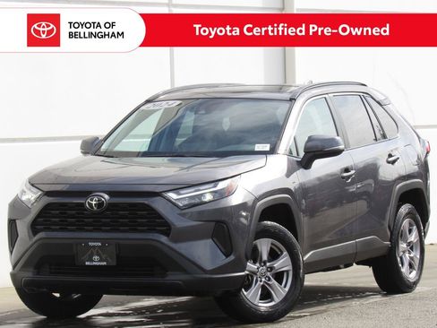 Used 2024 Toyota RAV4 XLE w/ Convenience Package image 1