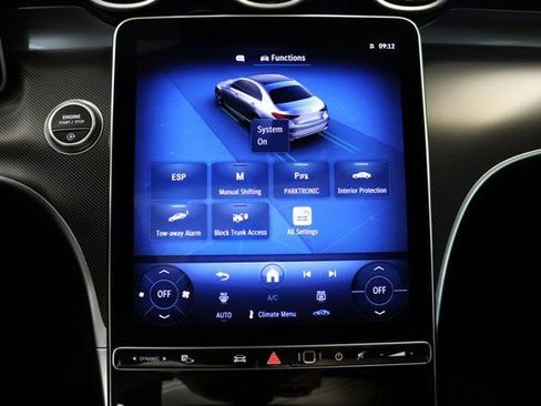 Used 2025 Mercedes-Benz C 300 4MATIC Sedan image 8