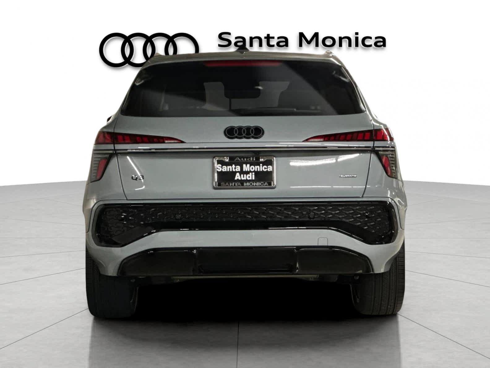 New 2026 Audi Q3 quattro 2.0T AWD/4WD image 5