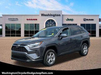 Used 2023 Toyota RAV4 XLE FWD video 1